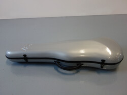 Standardní model pro violu