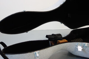 Pouzdro pro Kontrabas